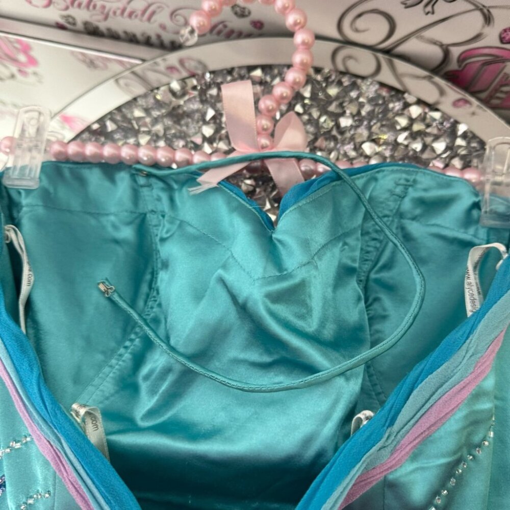 Alyce designs dress gown fairy beaded embroidered ruffle frills mermaid 🧜‍♀️ - Picture 16 of 16